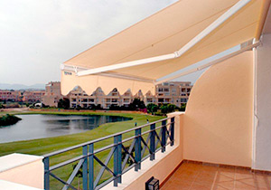 Toldos en Benidorm. Empresas de toldos en Alicante.