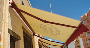 Toldos Huesca. Empresas de toldos en Huesca.